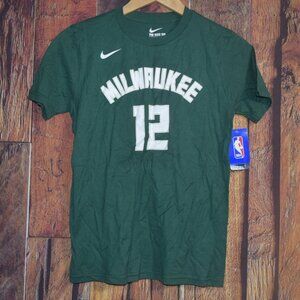 New w Tags! Nike Women's Sz M Milwaukee Bucks Jabari Parker Tee T Shirt NBA